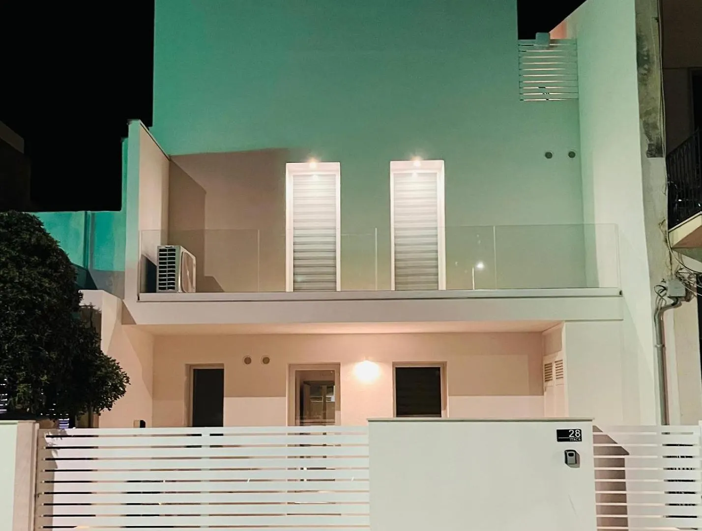 Itaca, Casa Vacanze A Casuzze Марина-ди-Рагуза 0*,  Италия