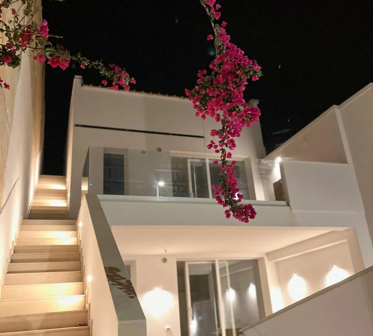 Itaca, Casa Vacanze A Casuzze location