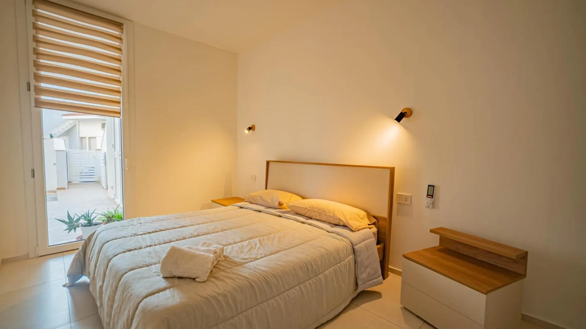 Itaca, Casa Vacanze A Casuzze Марина-ди-Рагуза Апартаменты
